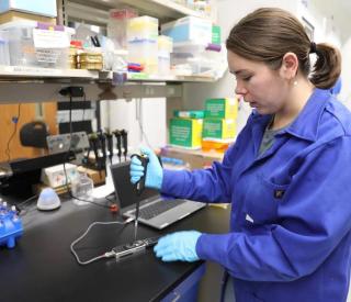 jordan.jpgGeorgia Tech Ph.D. student Jordan McKaig demonstrates how NASA astronauts onboard the International Space Station will use the MinION sequencing device to identify bacteria genomes. Credit: Georgia Tech